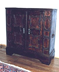 Voglhofer - Renaissance Schrank