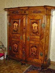 Voglhofer - Barocker Schrank